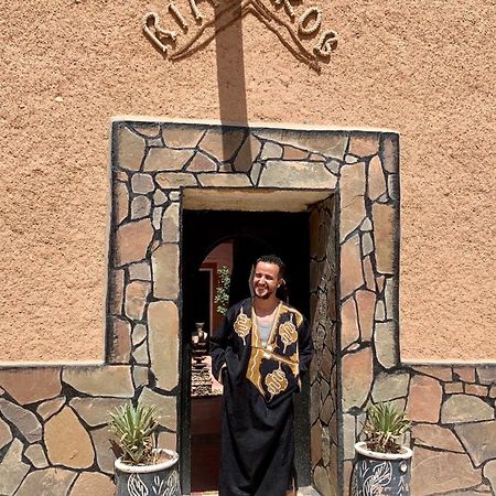 Riad Nkob Esterno foto