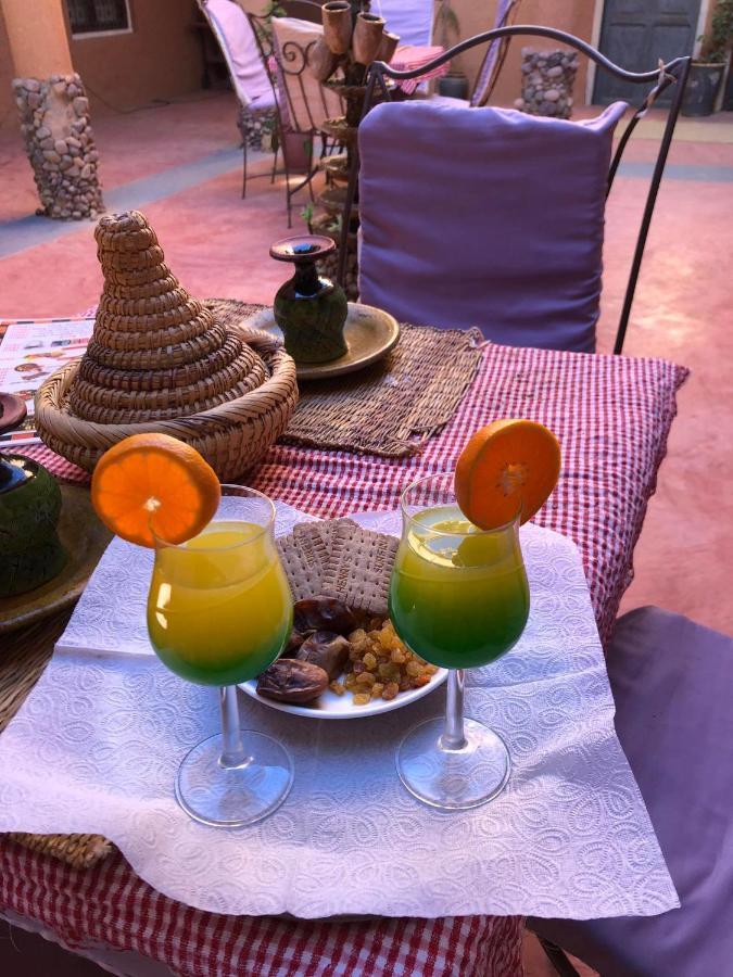 Riad Nkob Esterno foto
