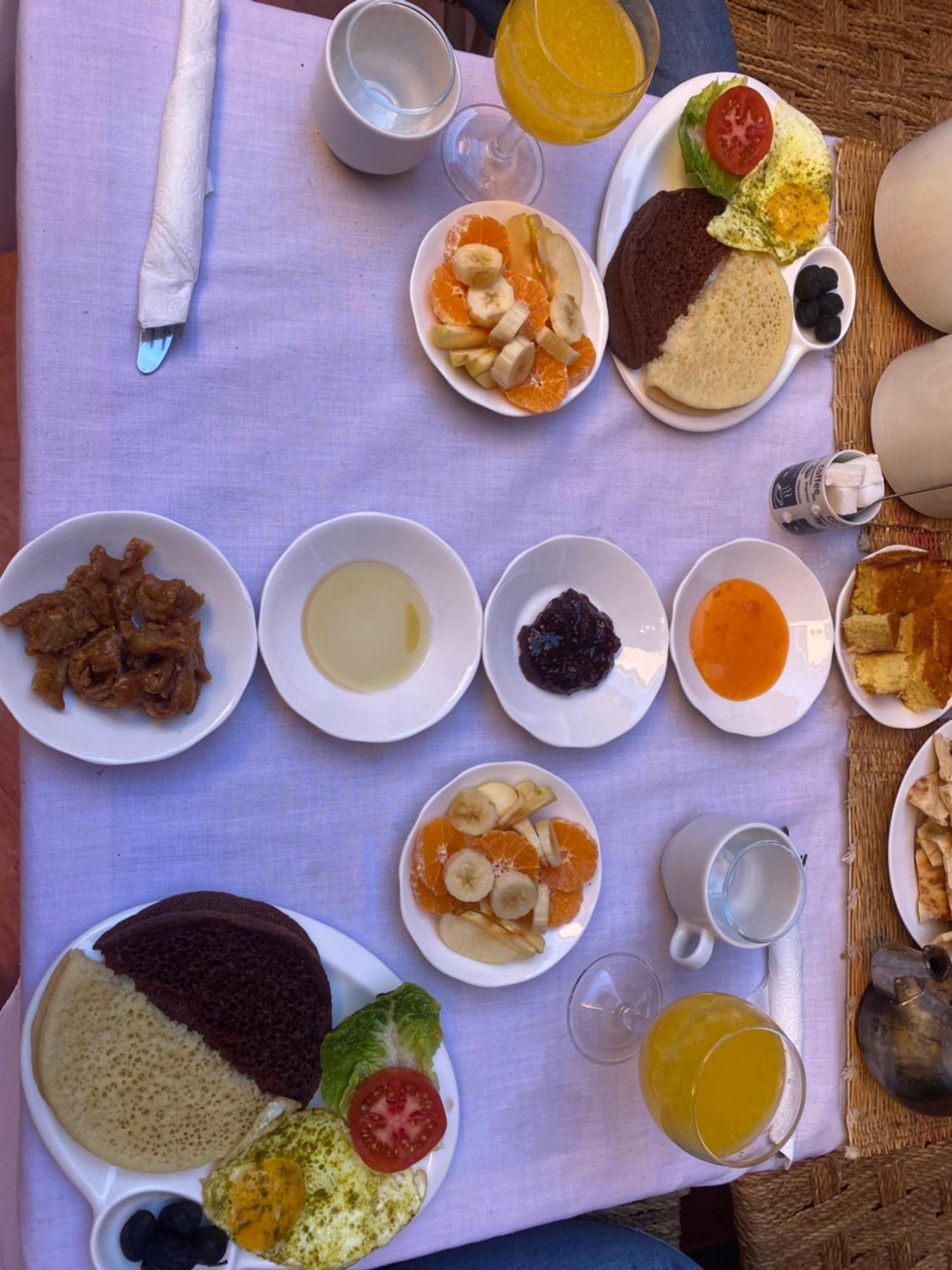 Riad Nkob Esterno foto