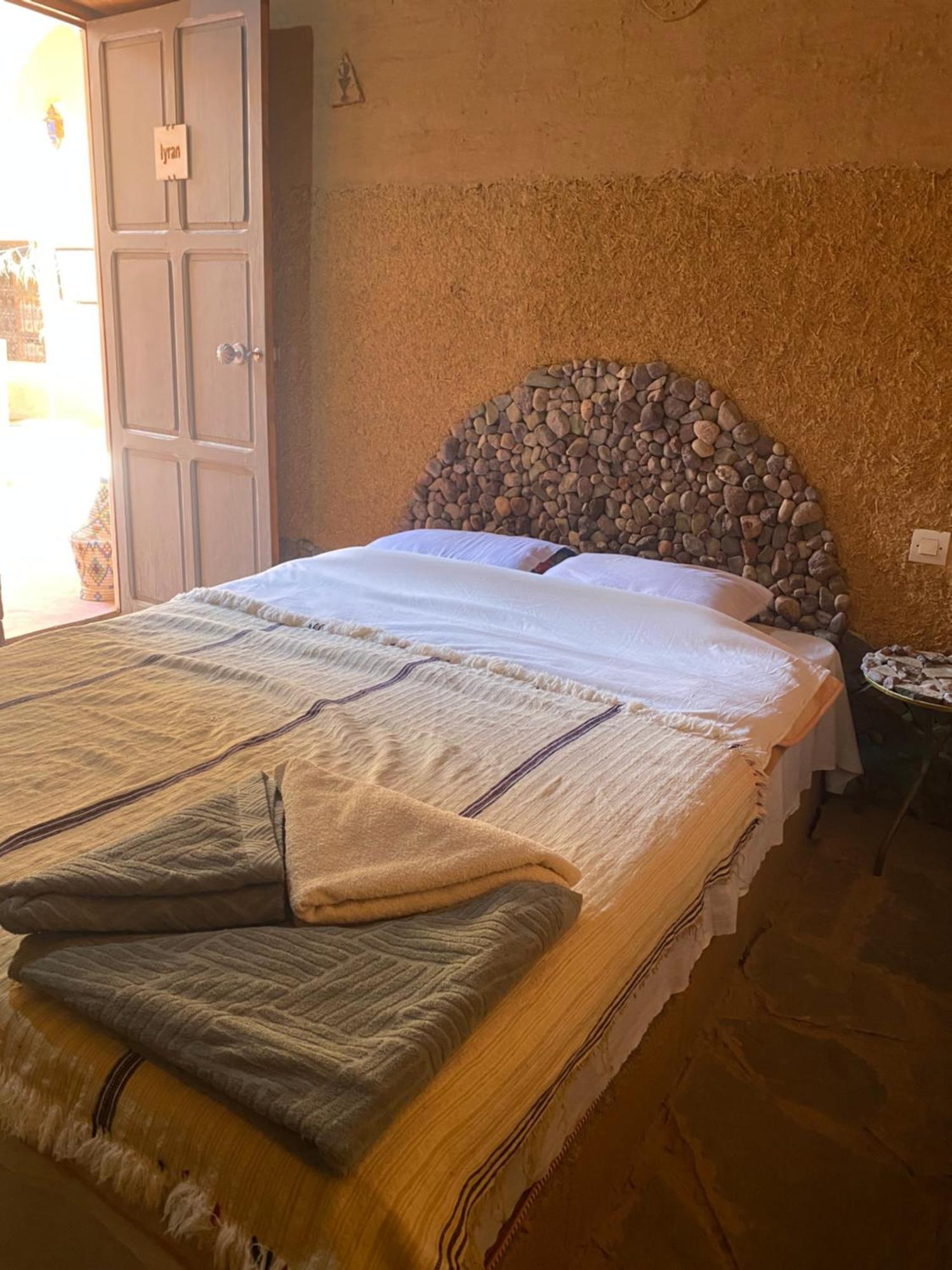 Riad Nkob Esterno foto